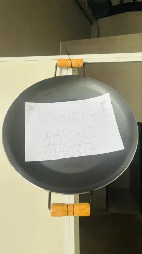 Vendo outro troco panela de ferro 
