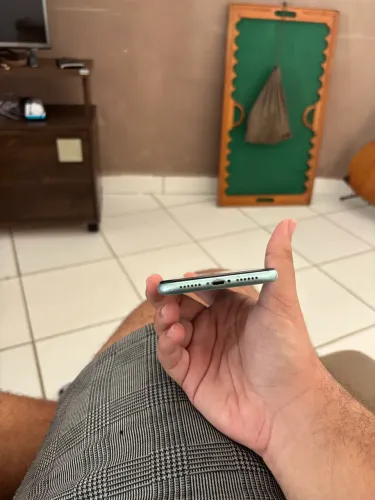 iPhone 11