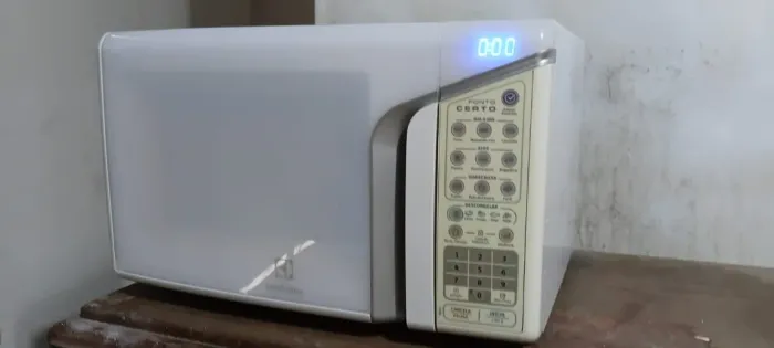 Microondas eletrolux 31 litros