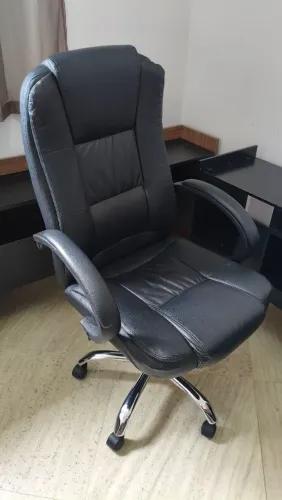 Cadeira Giratória Escritório 100kg