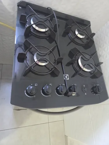 Fogão 4 bocas Electrolux preto