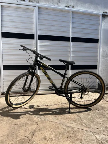 Bicicleta GTI Aro 29 Preta- 1 Ano de Uso