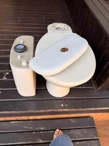 Vende se vaso e pia banheiro 