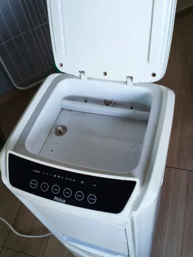 Climatizador de ar portátil da  Philco com defeito-110 volts