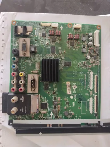 placa principal Lg 32le4600 com defeito (Aceito ofertas)