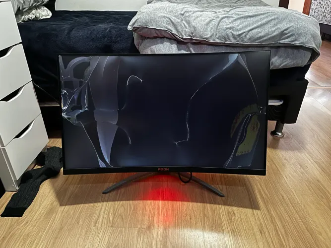 Monitor 32pol AGON curvo - Peças