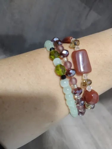Kit pulseira em cristais e pedras naturais! 