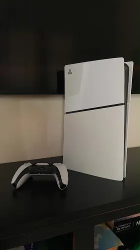 PS5 Slim