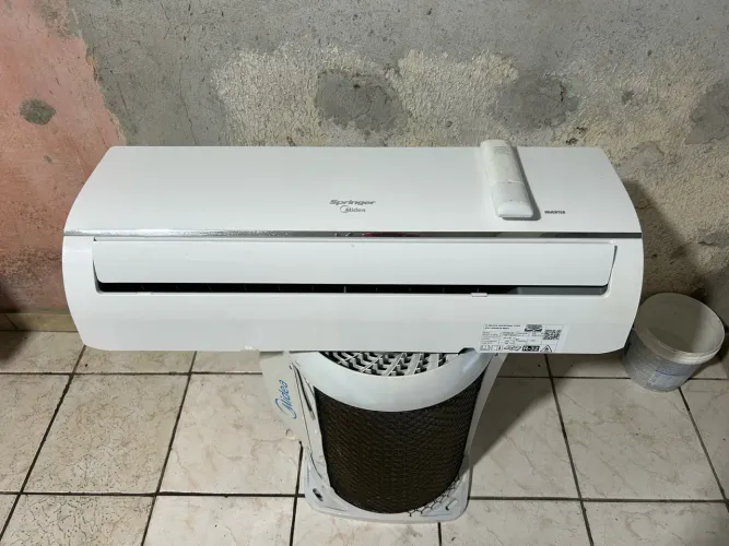 Ar condicionado Midea 12 mil btus