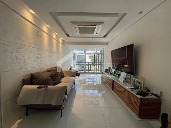 APARTAMENTO DUPLEX EM BOTAFOGO COM VISTA LIVRE!