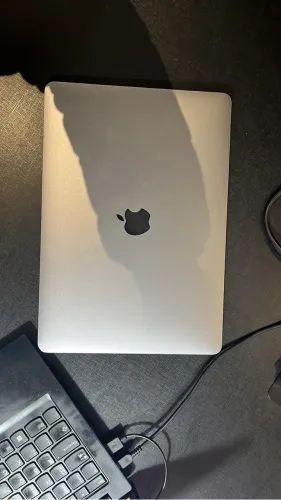 MacBook