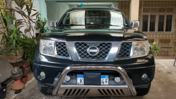 Nissan Frontier LE CD 4X4 2.5 TB Diesel Aut. 2009