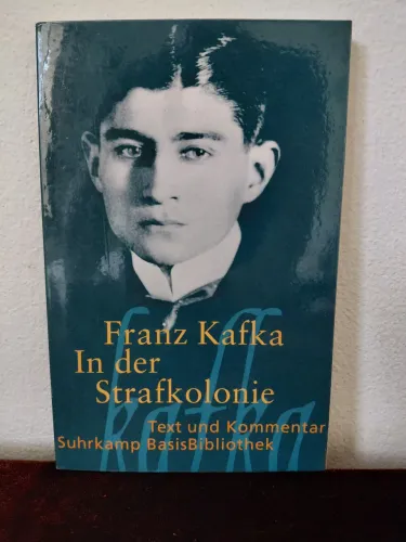 Livro In Der Strafkolonie (Na Colônia Penal), de Franz Kafka, editora  Shrkamp Verlag