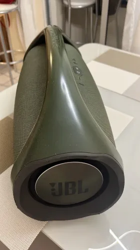 JBL boombox 1