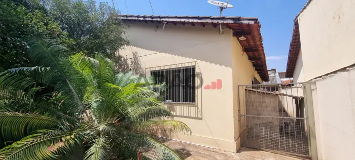 Casa 4 Quartos Escritório Churrasqueira Setor Urias Magalhães