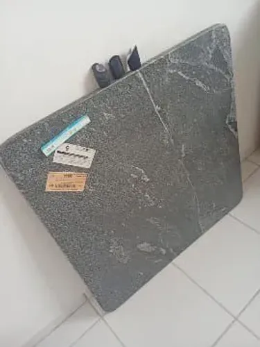 Mesa tampo granito 4 cadeiras