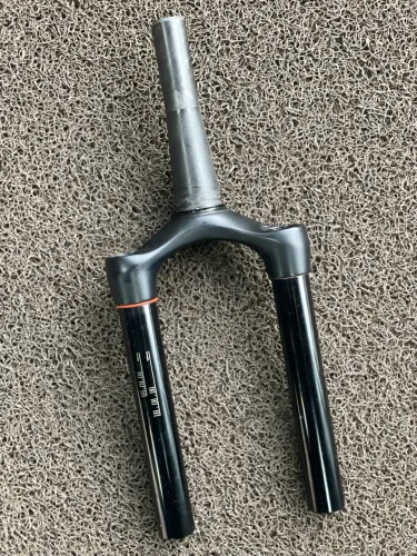 Garfo CSU Rock Shox SID carbono 100mm