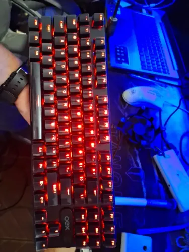 Teclado Mecanico Gamer semi OEX Phantom TC700
