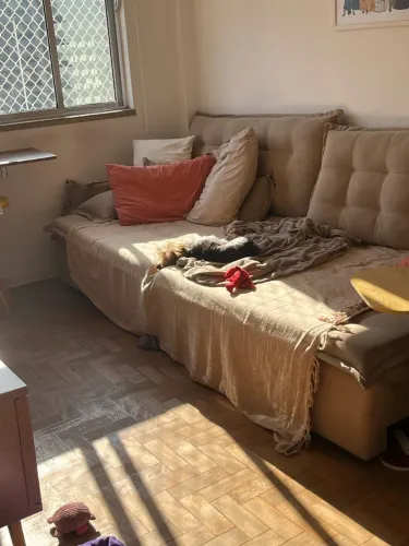 VENDO: Sofá Sem Caixa Retrátil Reclinável 2,75m da Cama inBox - USADO