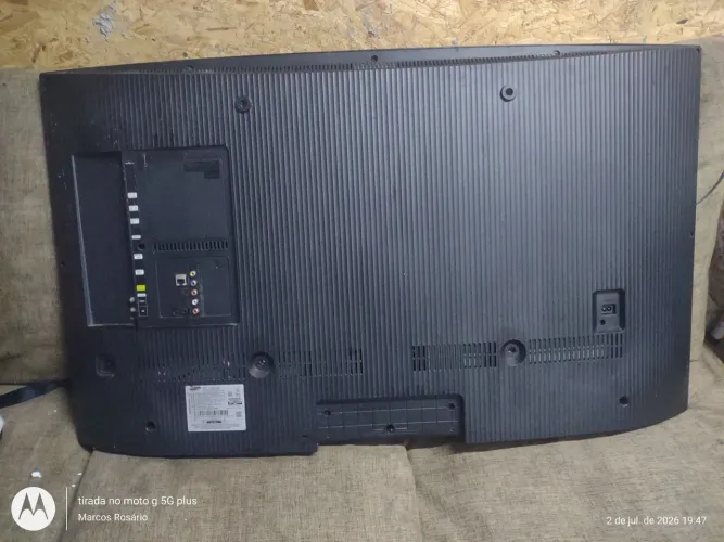Tv Samsung 48 curva retirada de peças