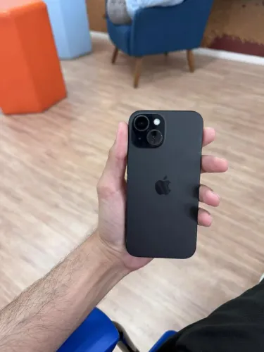 iPhone 15
