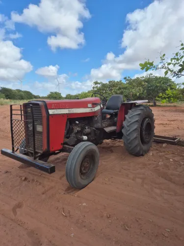 Massey fergunson 275