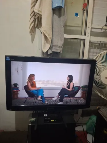 Tv 32 Panasonic acompanha conversor mais antena 