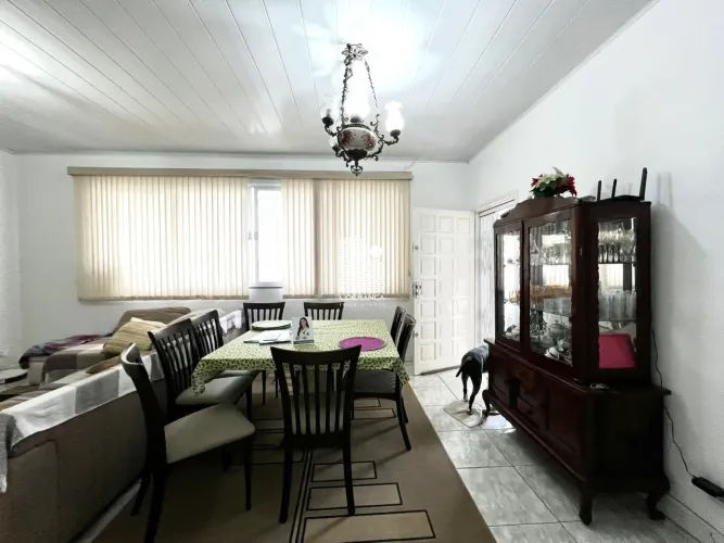 Casa, Capoeiras, 03 Dormitórios, 01 Vaga