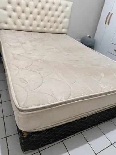 Cama box + colchão