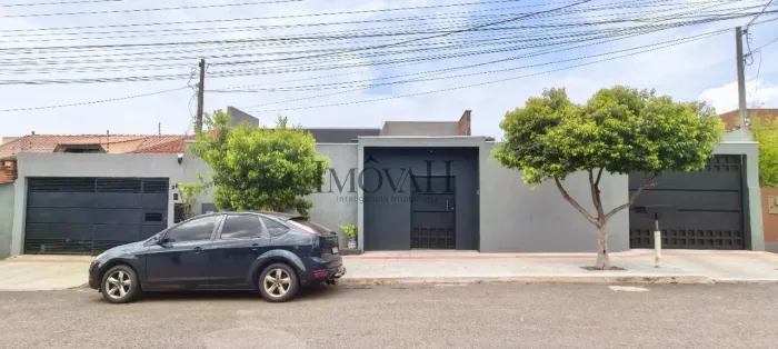 Casa 160m² com 3 quartos (1 suíte) no Santa Mônica | Zona Norte de Londrina