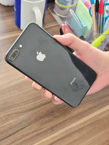 iPhone 8 Plus 64gb