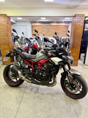 Kawasaki Z900