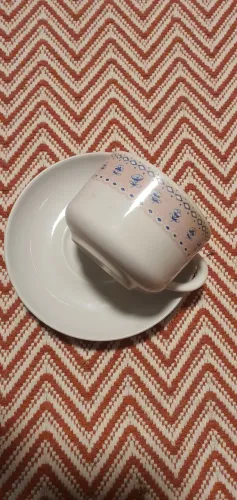 Xícara de Chá/Café Vintage com Pires - Porcelana Decorada (Impecável) Pozzani