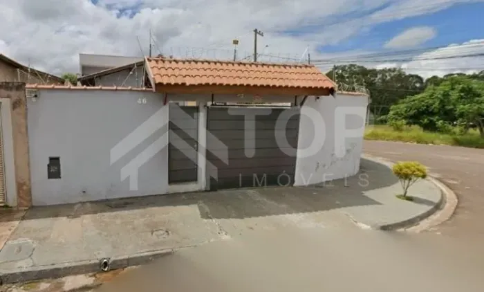 Casa Padrão à Venda no Parque Novo Mundo em São Carlos
