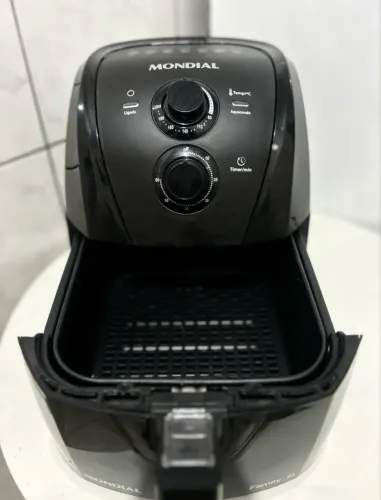 AIR FRYER