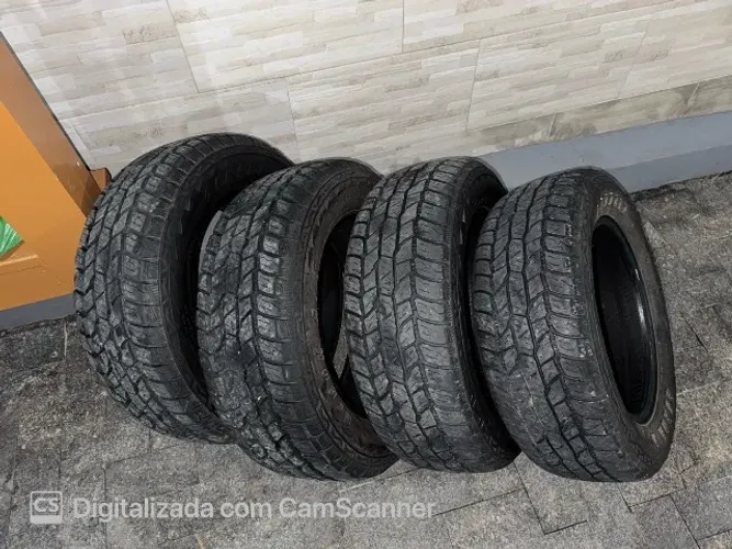 Pneus AT 235/65-R17