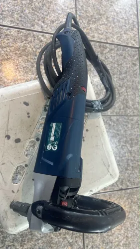 Máquina para polimento