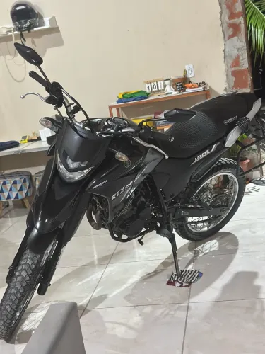 Lander XTZ 250