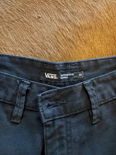 Calça Vans Authentic Chino Relaxed