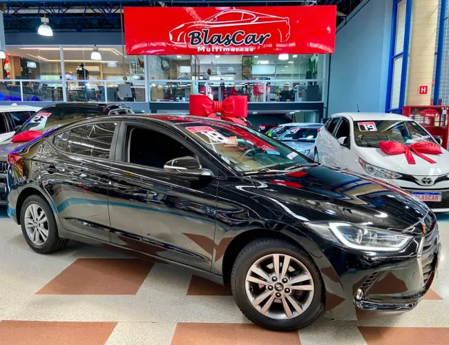 Hyundai Elantra GLS 2.0 16V Flex Aut. 2018