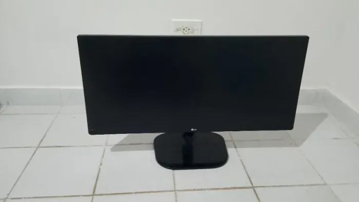 Monitor LG 25 polegadas 