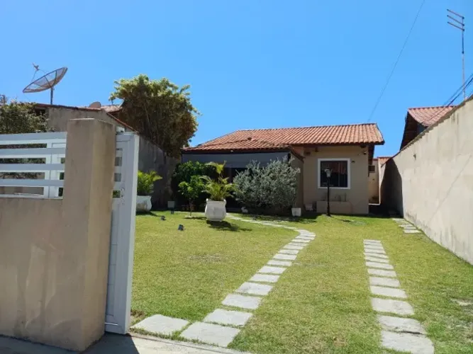 Casa mobiliada em condomínio, Praia Linda, São Pedro da Aldeia
