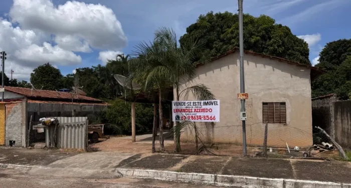 Vende-se casa em Aruanã