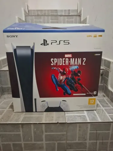 PS5 Spide Man Versão Limitada + 2 manetes + jogo digital instalado