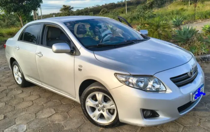 Toyota Corolla GLI 1.8 Flex 16V Aut. 2011