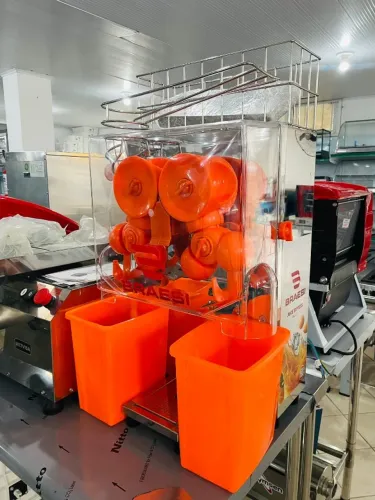 MB MAQUINA DE SUCO DE LARANJA - BRAESI