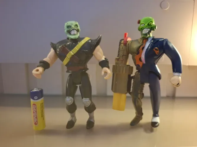 Bonecos o Máskara anos 90