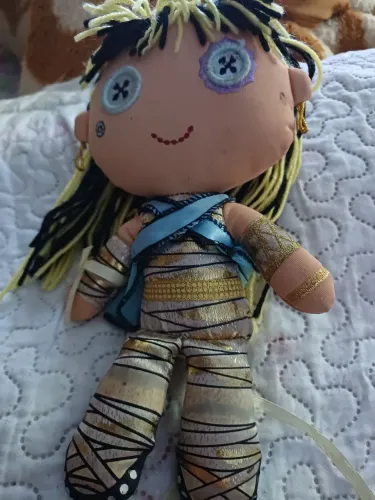 Boneca monster high