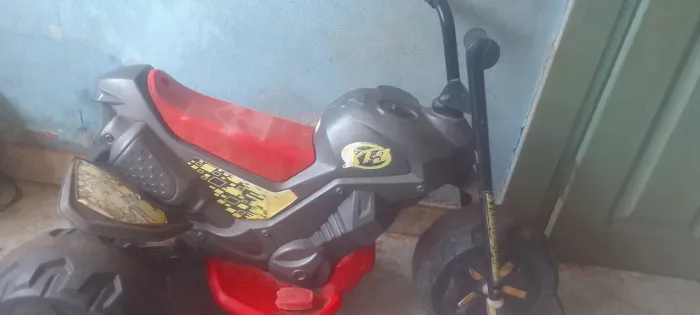Vende-se pra reformar