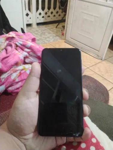 Samsung Galaxy A10 32GB 2GB + Carregador - Funcionando